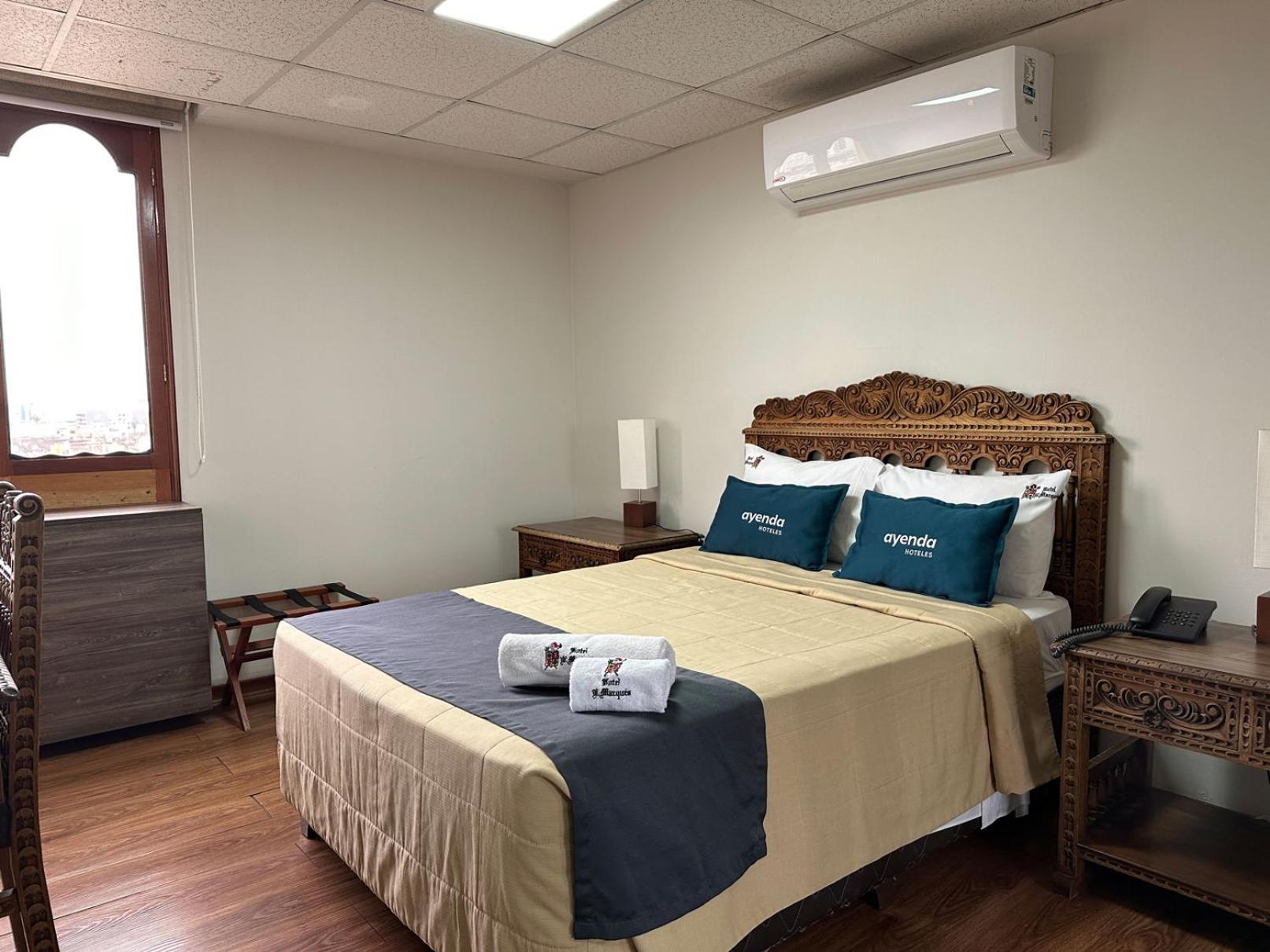 Hotel El Marques Lima Room photo